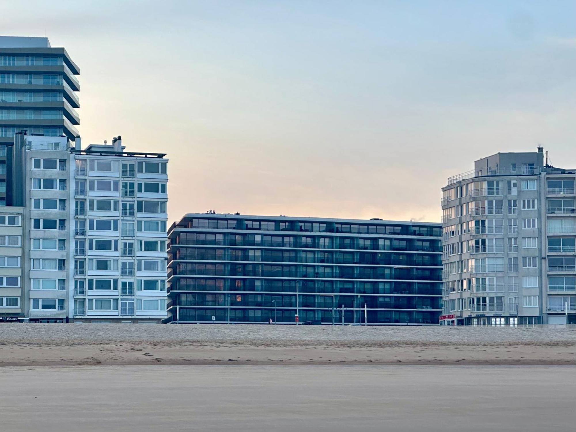 Oostende Luxury Seaview Studio - Large Terrace- Swimming Pool - Parking 外观 照片
